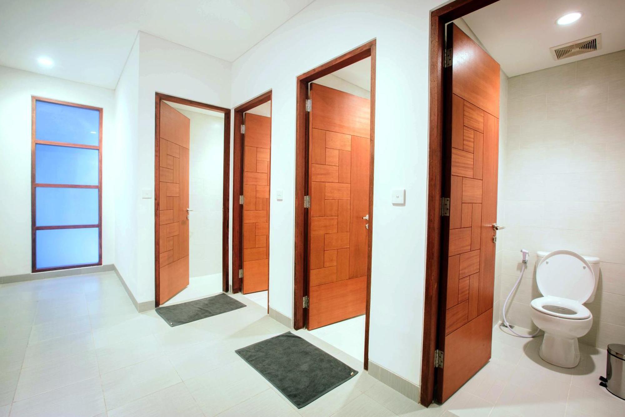 Pudak Sari Unizou Hostel Kuta (Bali)